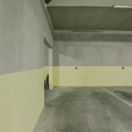 With A Parking Space Stobrec, - 19853 Appartamento *